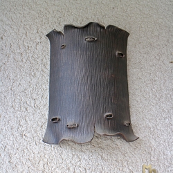 Jemn� osvetlenie budov svetlami s pr�rodn�m mot�vom - kovan� svietidlo - luxusn� lampa do exteri�ru